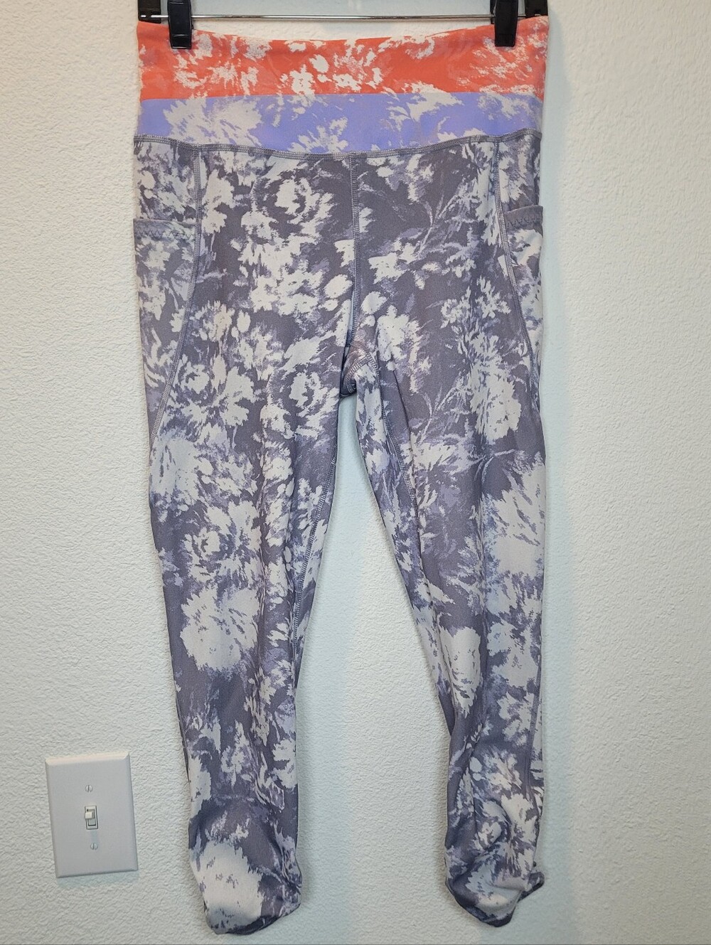 FP Movement Colorblock Floral High Waisted Workout Leggings with Pockets M Yoga